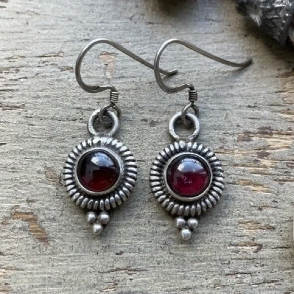 Vintage Sterling Silver 925 Garnet Gemstone Dangle Earrings - Boho Striped - Picture 2 of 5
